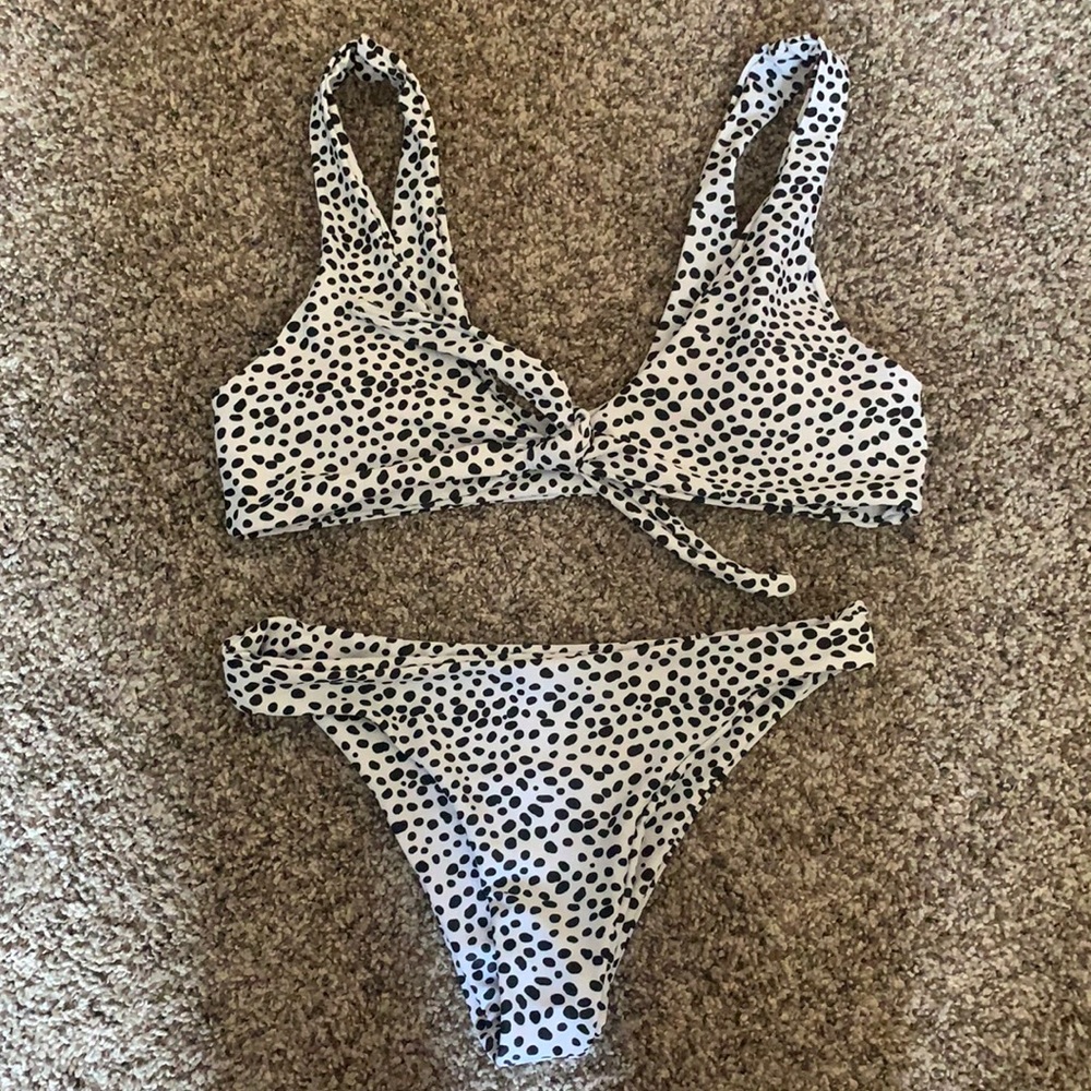 Polka Dot Bikini (including black sarong)
